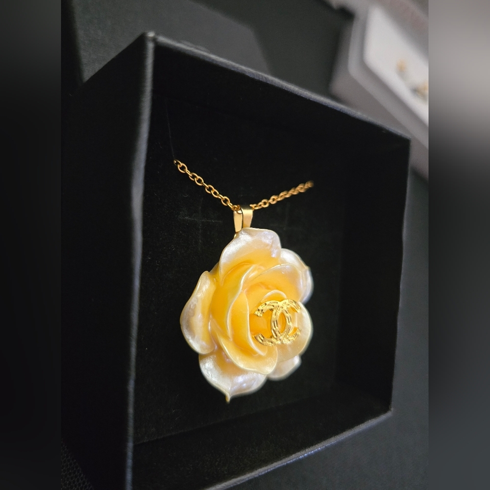 Chanel Gold Flower Upcycled Pendant Necklace - Picture 2 of 3